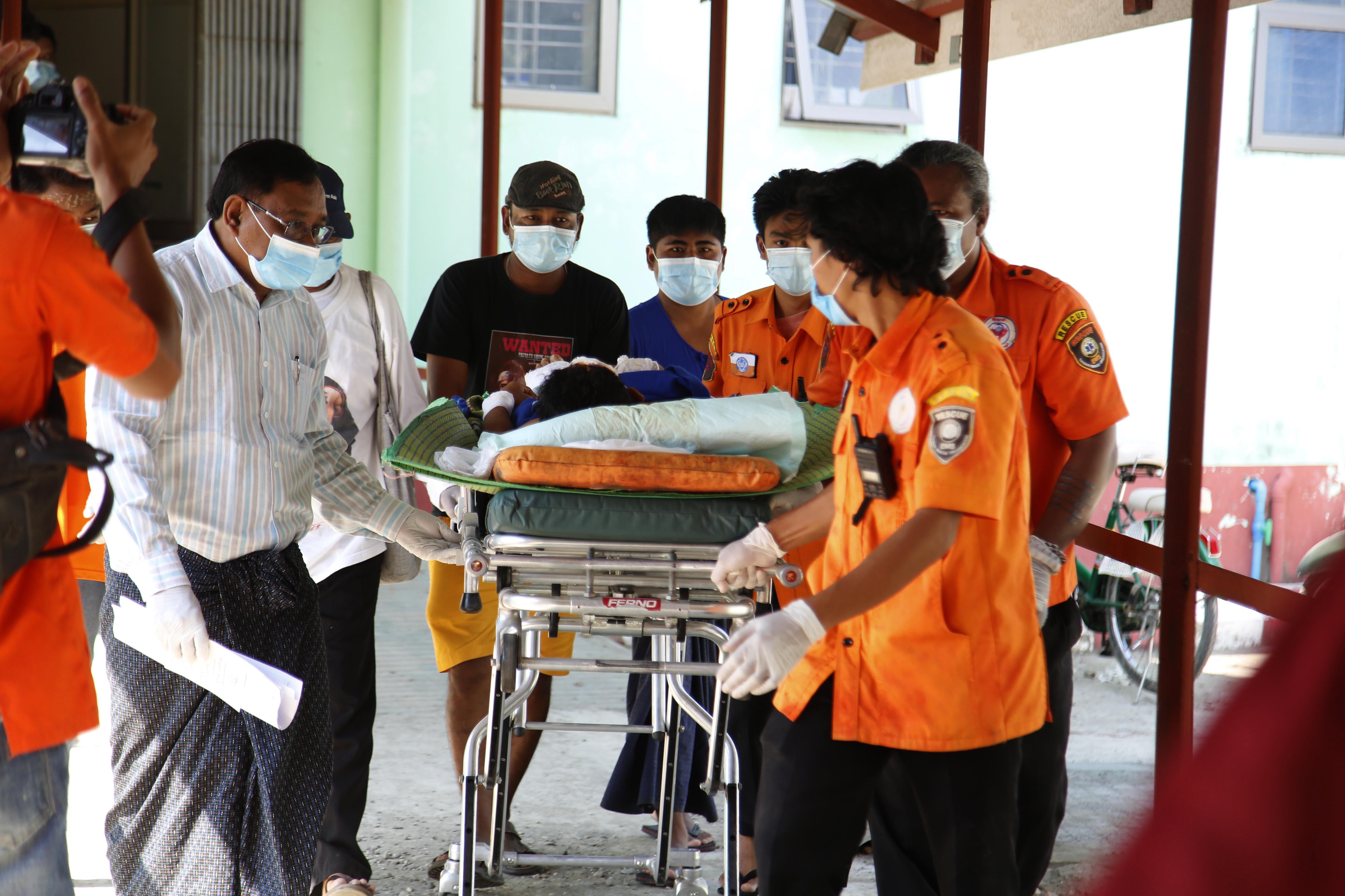 Fotos Una explosión en una mina terrestre deja tres muertos en Myanmar El Diario Vasco