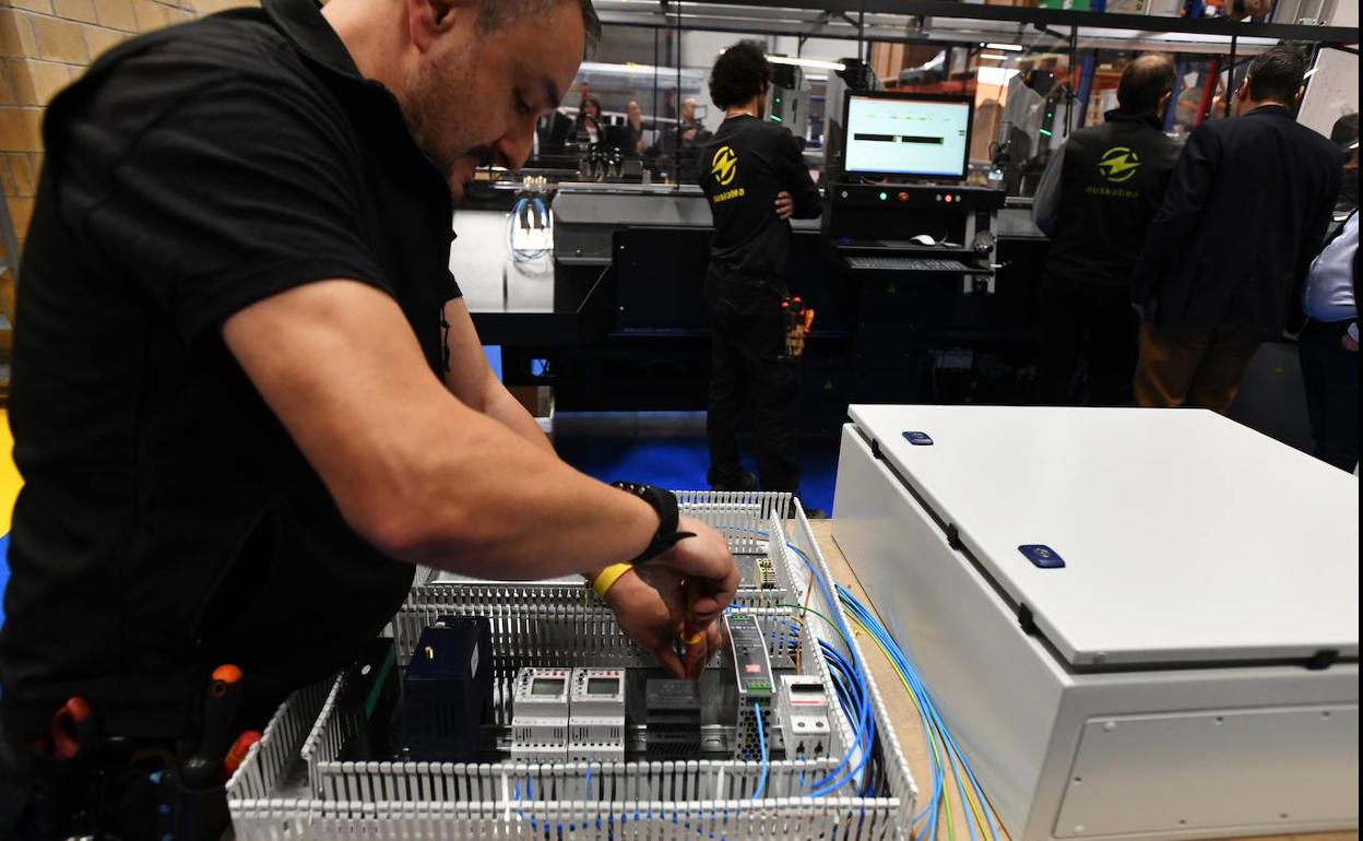 El 71% de las empresas vascas prevé que el entorno económico empeorará en el primer trimestre de 2021