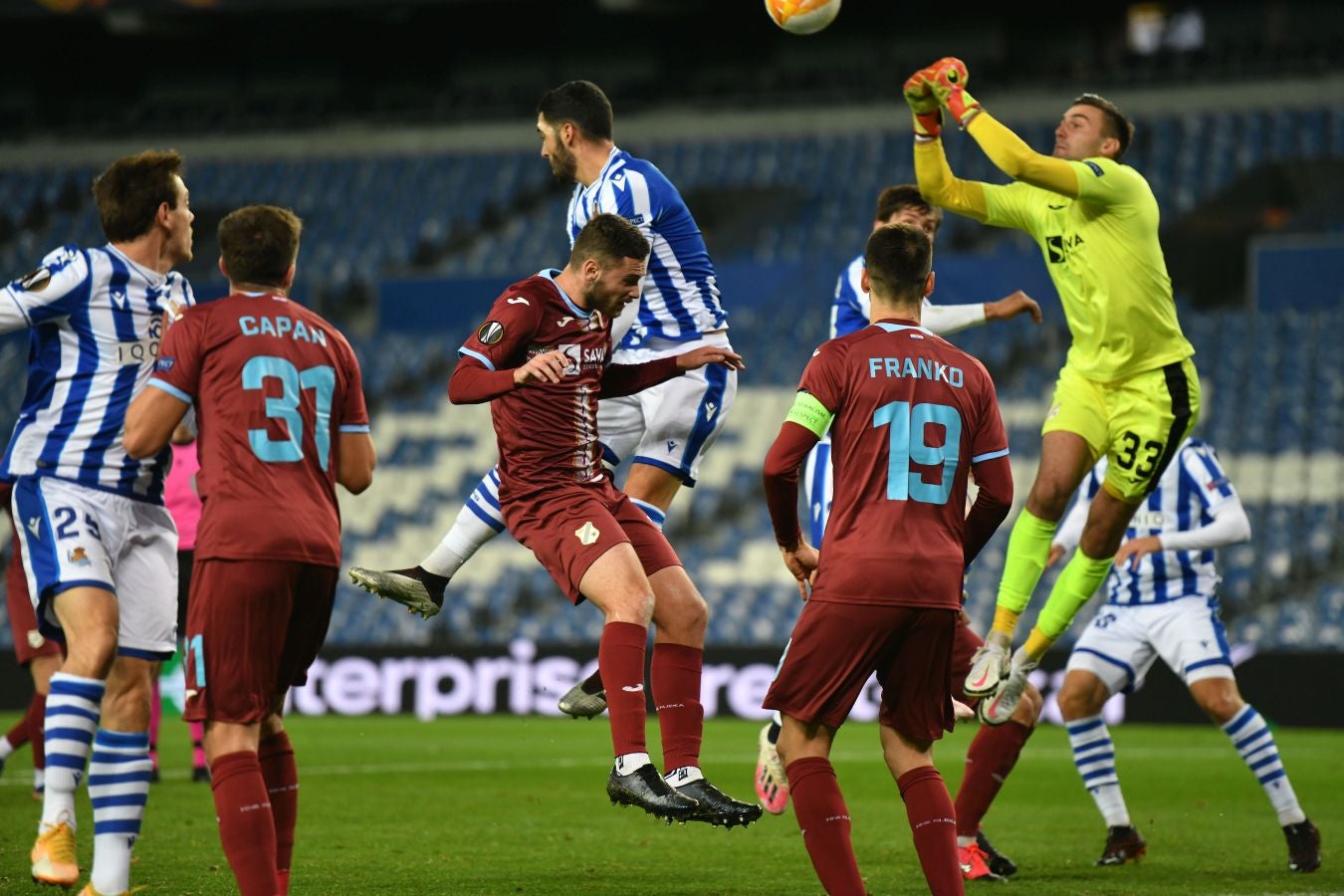La Real Sociedad busca una victoria ante el colista del grupo F que le permita lograr la clasificación a la siguiente ronda de la Europa League.