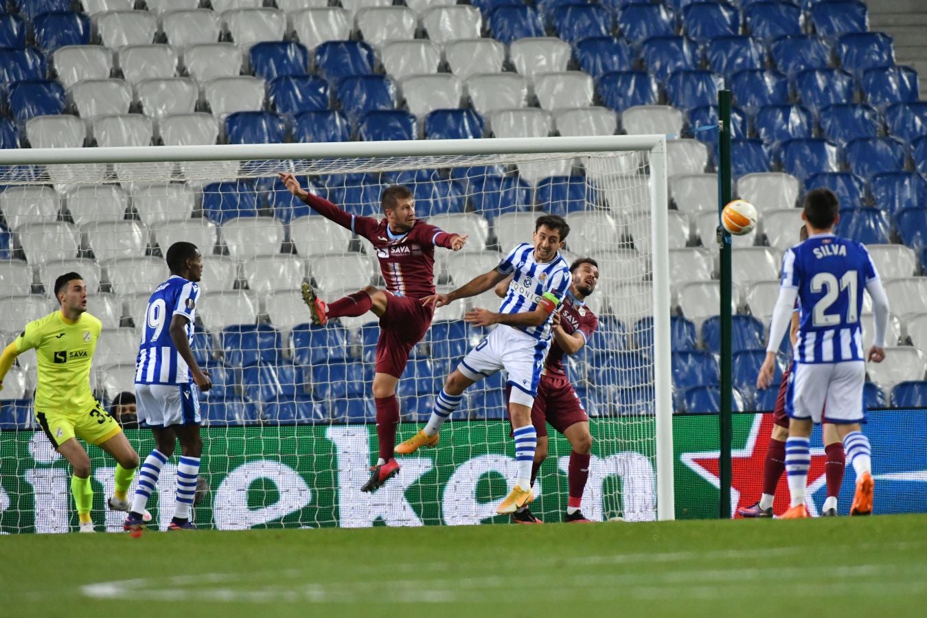 La Real Sociedad busca una victoria ante el colista del grupo F que le permita lograr la clasificación a la siguiente ronda de la Europa League.