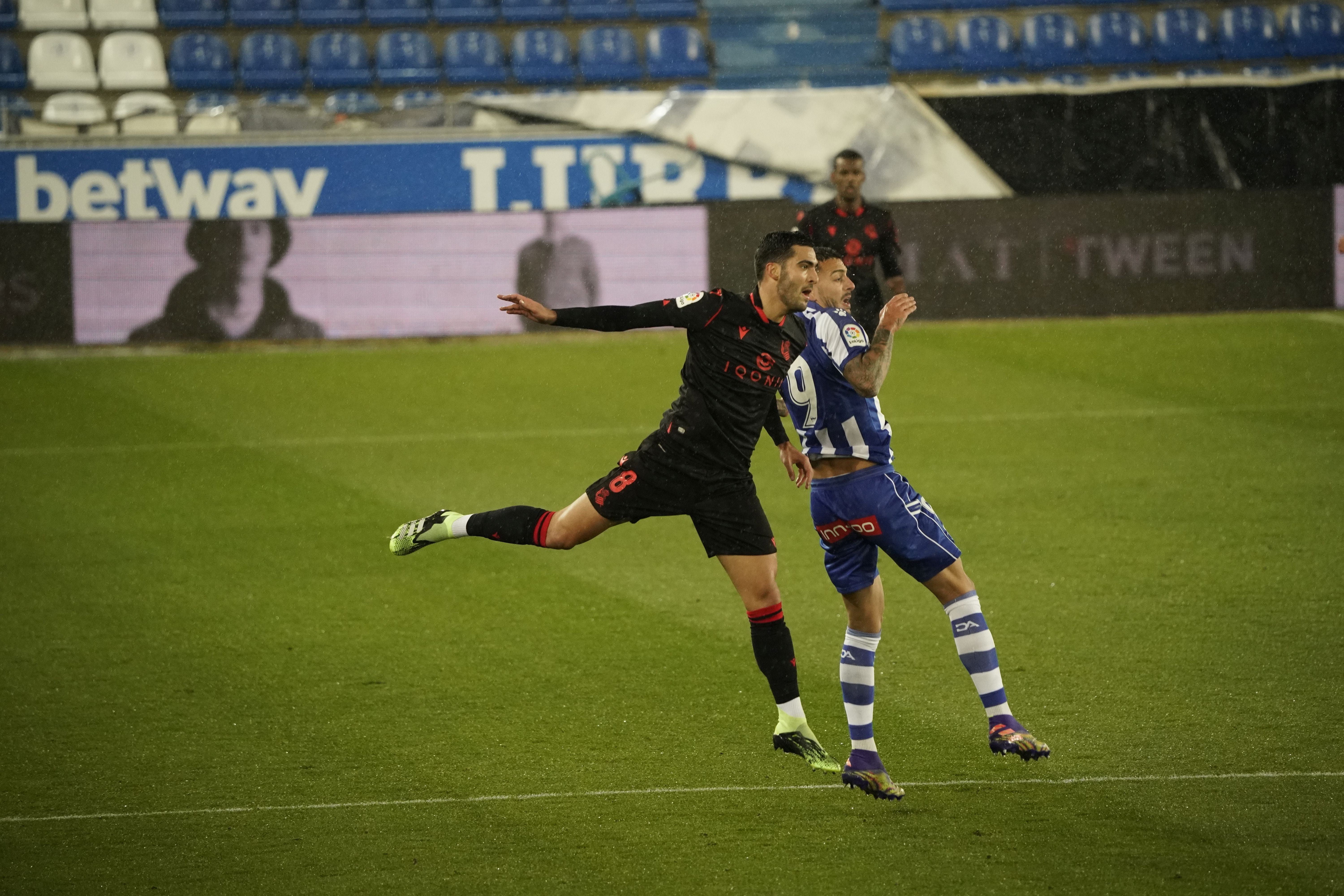 Fotos: Las mejores imágenes del partido entre el Alavés y la Real Sociedad