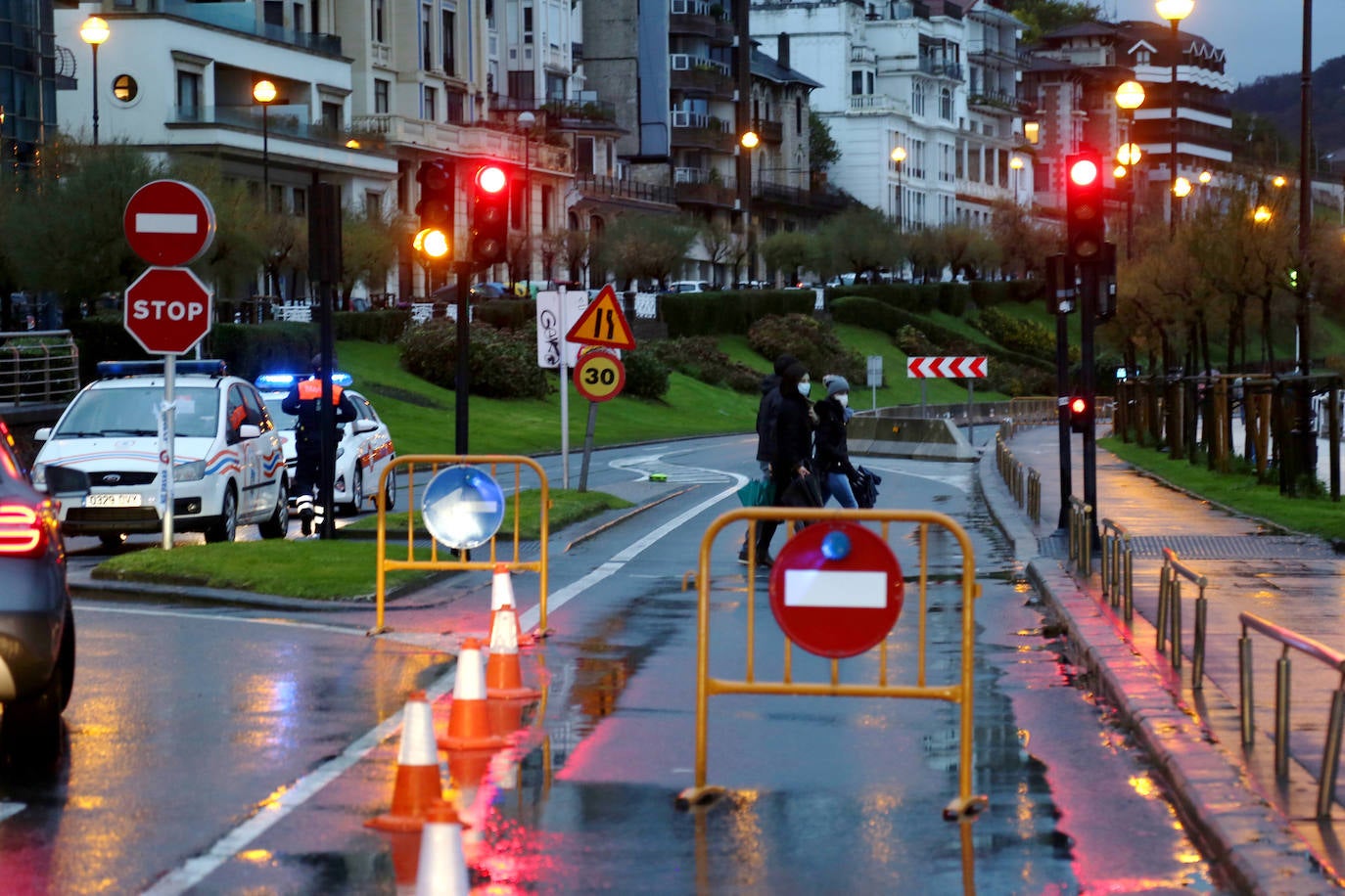Corte al tráfico del paseo de La Concha. 