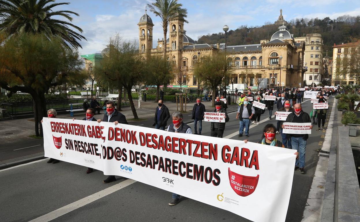 Los hosteleros se concentrarán ante la Diputación para reivindicar una reapertura «digna»