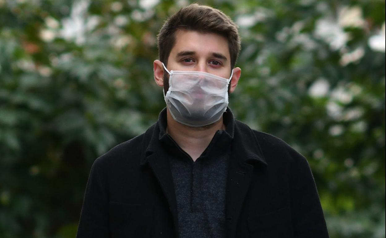 David Soto, en una calle de San Sebastián el pasado jueves. 