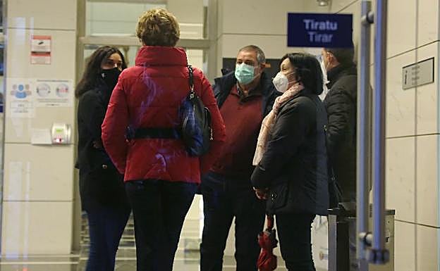 Imagen principal - Juicio por el asesinato de Asier Niebla: «Esto no se arregla con un lo siento, nos ha destrozado la vida»