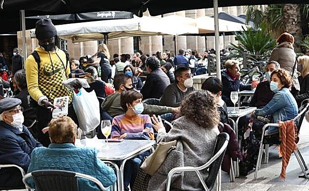 Urkullu abre la puerta a endurecer las medidas en Euskadi incluso antes de Navidad