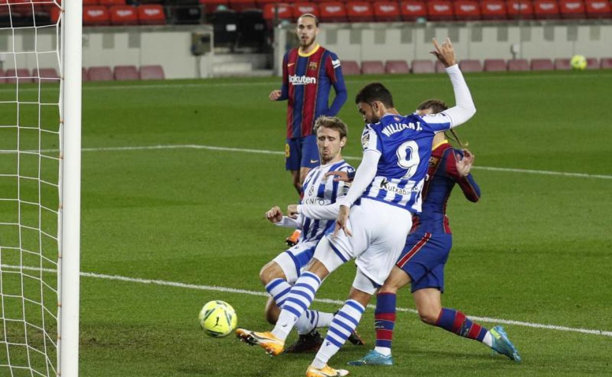 Willian José fue el autor del gol realista ayer en Barcelona. 