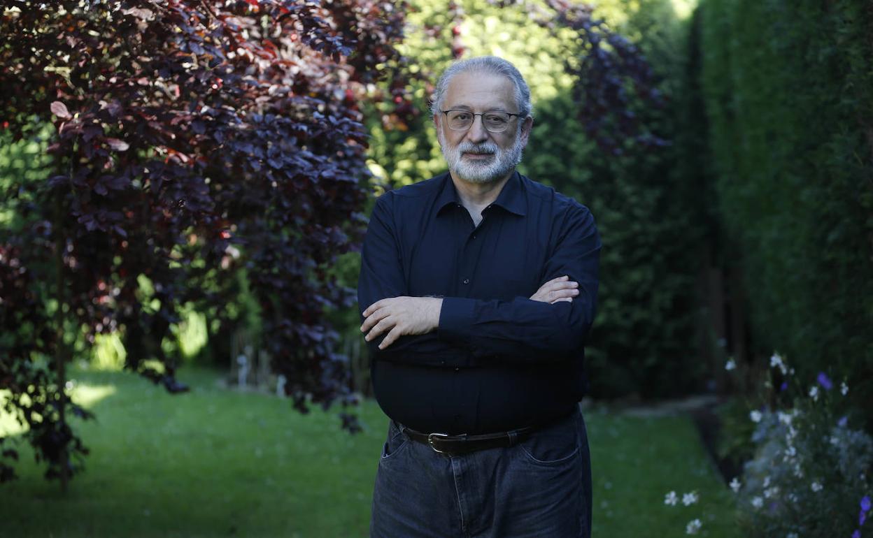 Más restricciones. Daniel López Acuña es epidemiólogo y fue directivo de la OMS. 