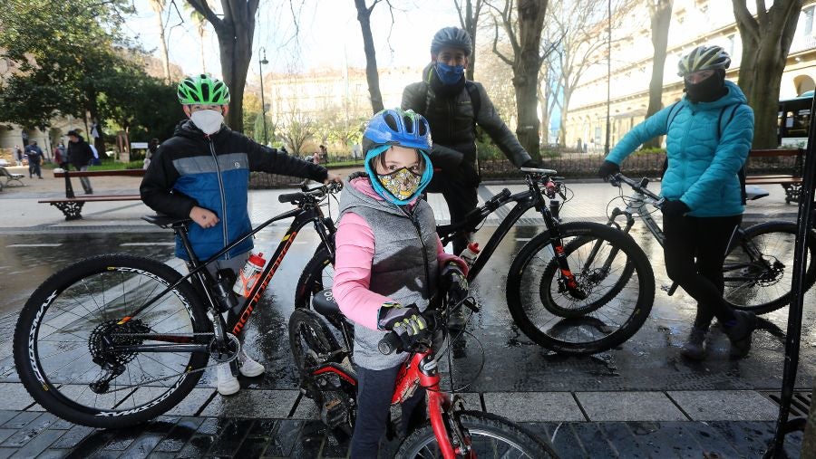 Fotos: Los regalos, en la calle