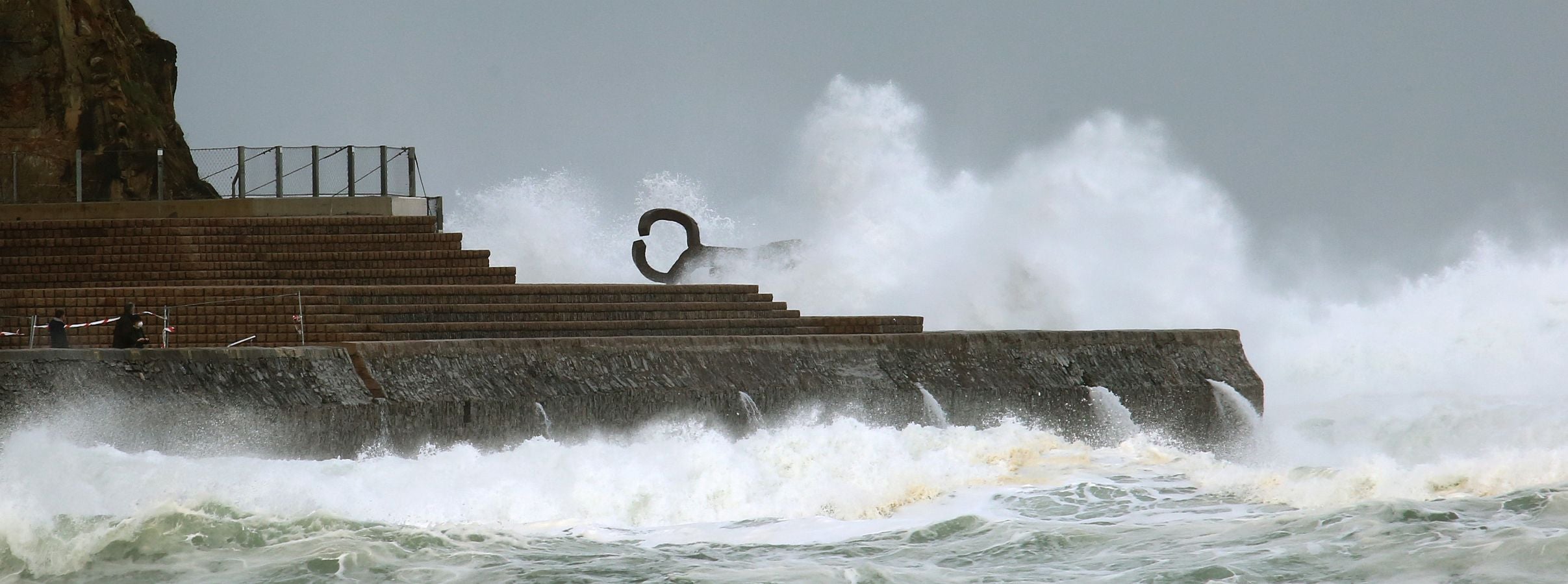 Imágenes del temporal en Donostia