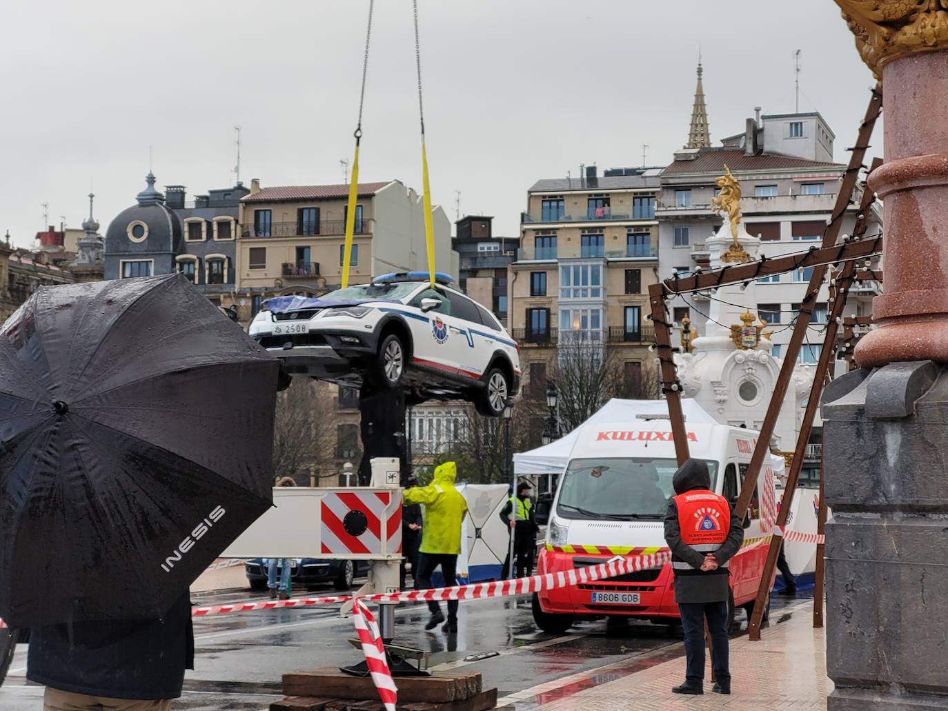 El otro agente que se encontraba en el vehículo en el momento del accidente ha sido trasladado al hospital 