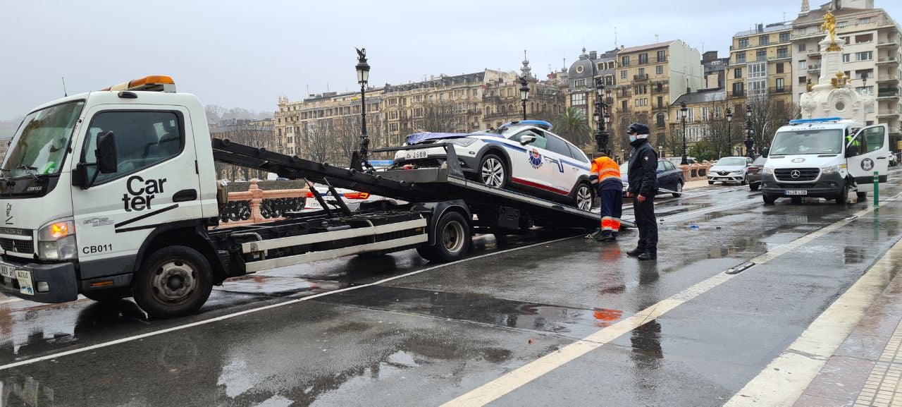El otro agente que se encontraba en el vehículo en el momento del accidente ha sido trasladado al hospital 