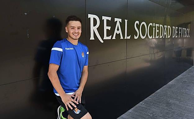 Andoni Gorosabel: «El descanso ha venido muy bien y veo a la gente enchufada para el derbi»