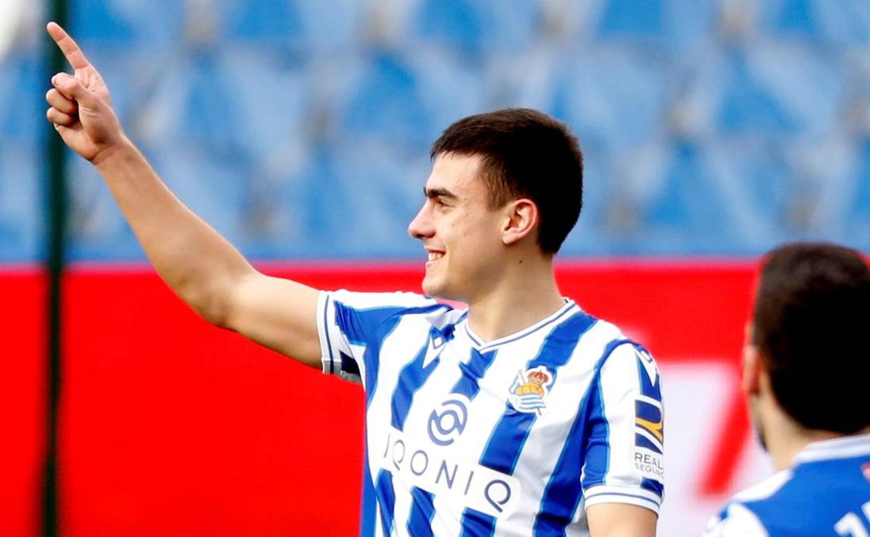 Athletic-Real Sociedad: Amarilla a Ander Barrenetxea en las gradas