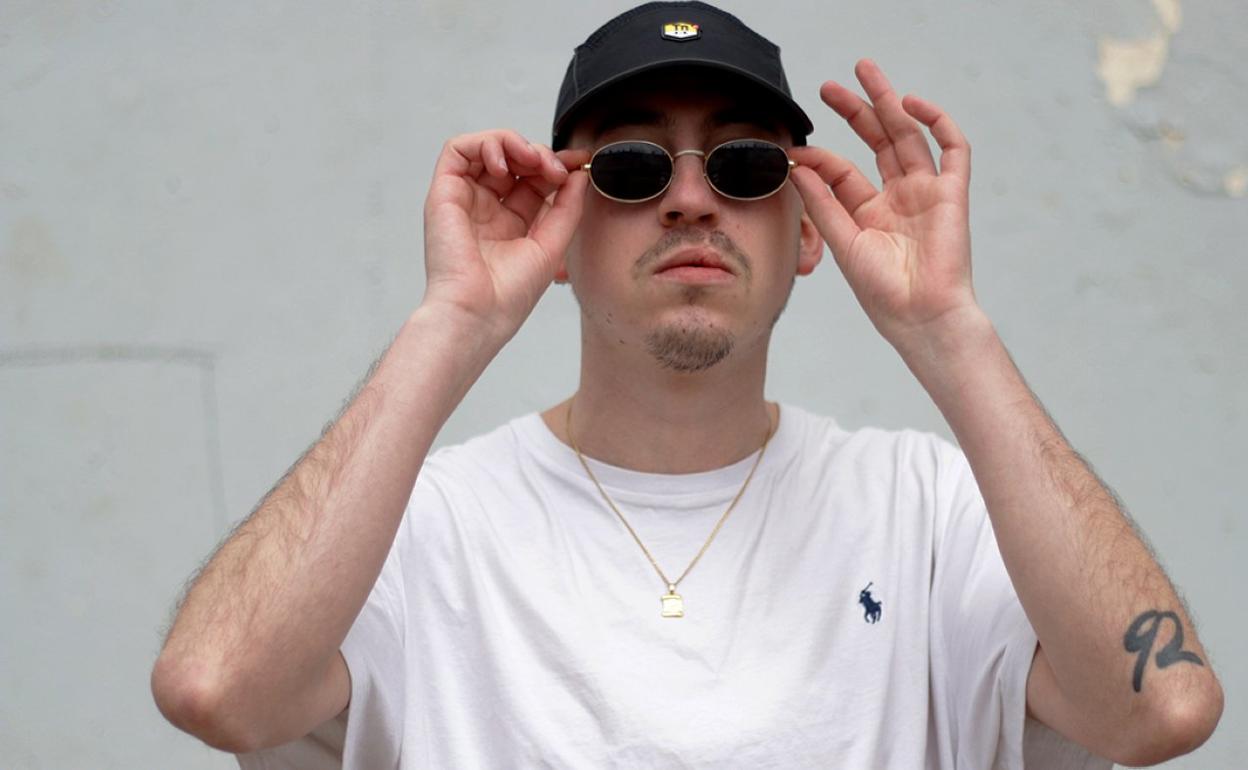 El rapero donostiarra Aigory actuará mañana en Tabakalera. 