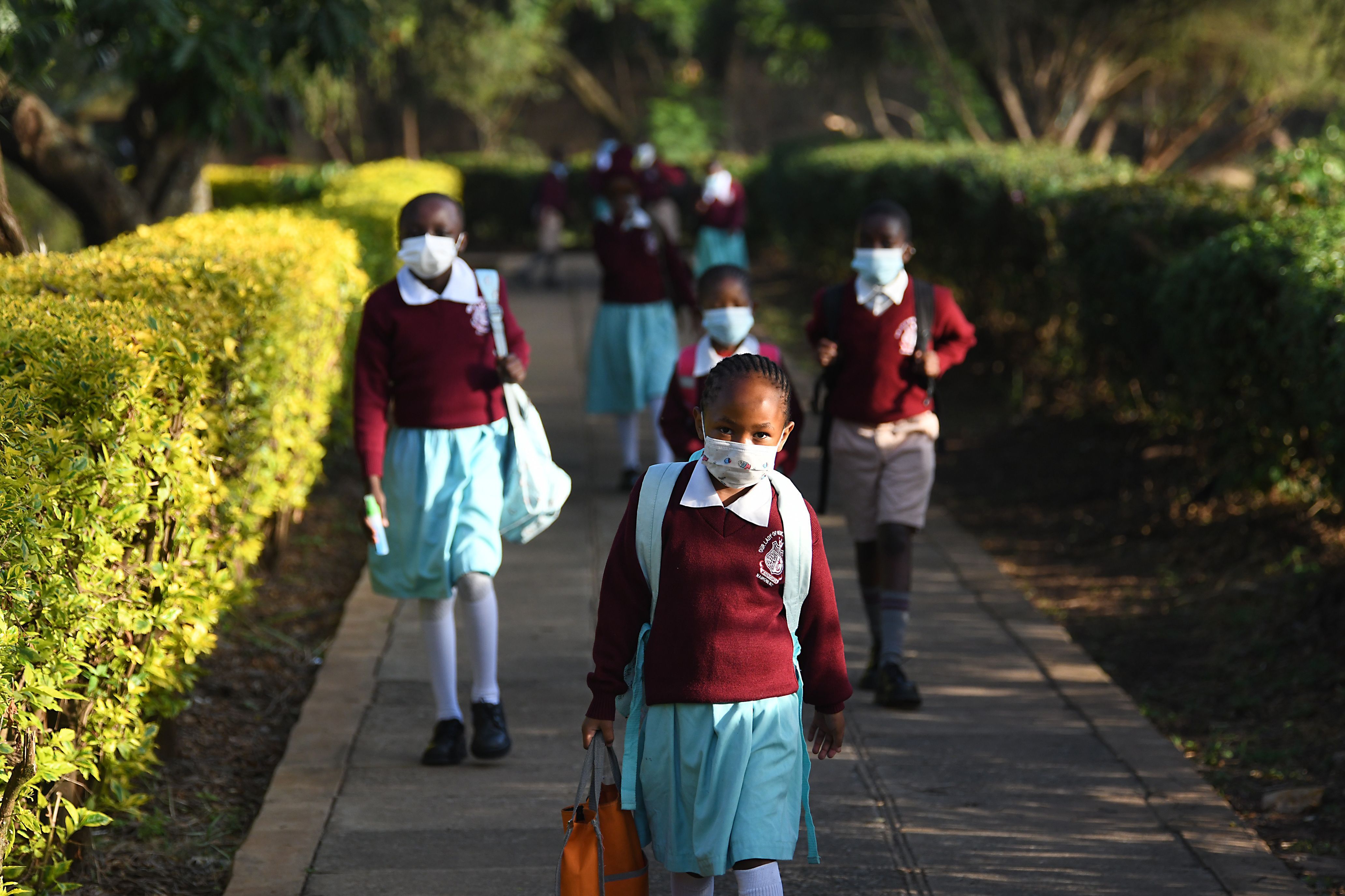 Fotos: Los niños de Nairobi vuelven al colegio tras el parón por la pandemia