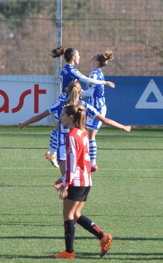 La Real Sociedad se lleva también el derbi femenino. 