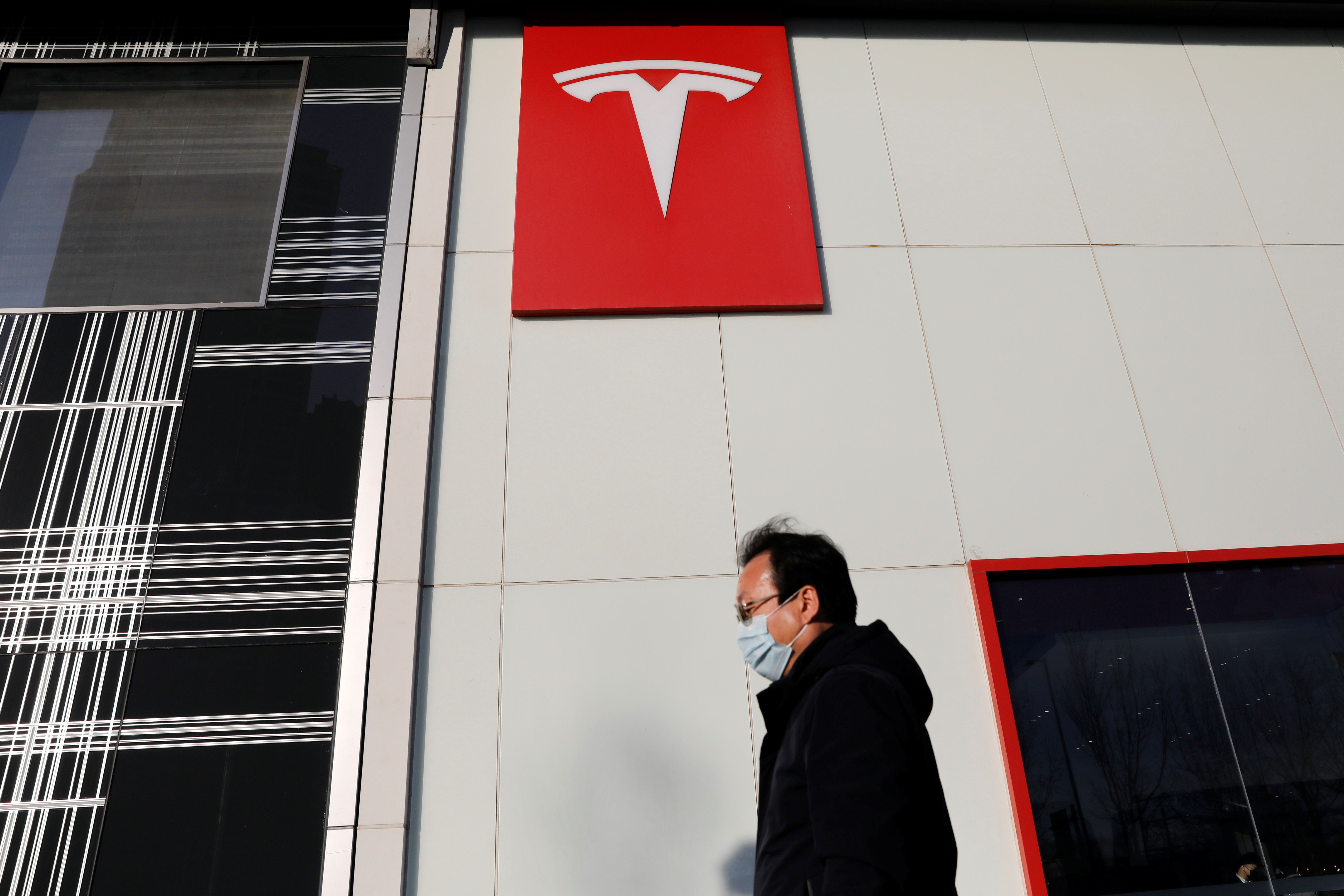 Fotos: Tesla presenta su nuevo modelo de coche en Pekín