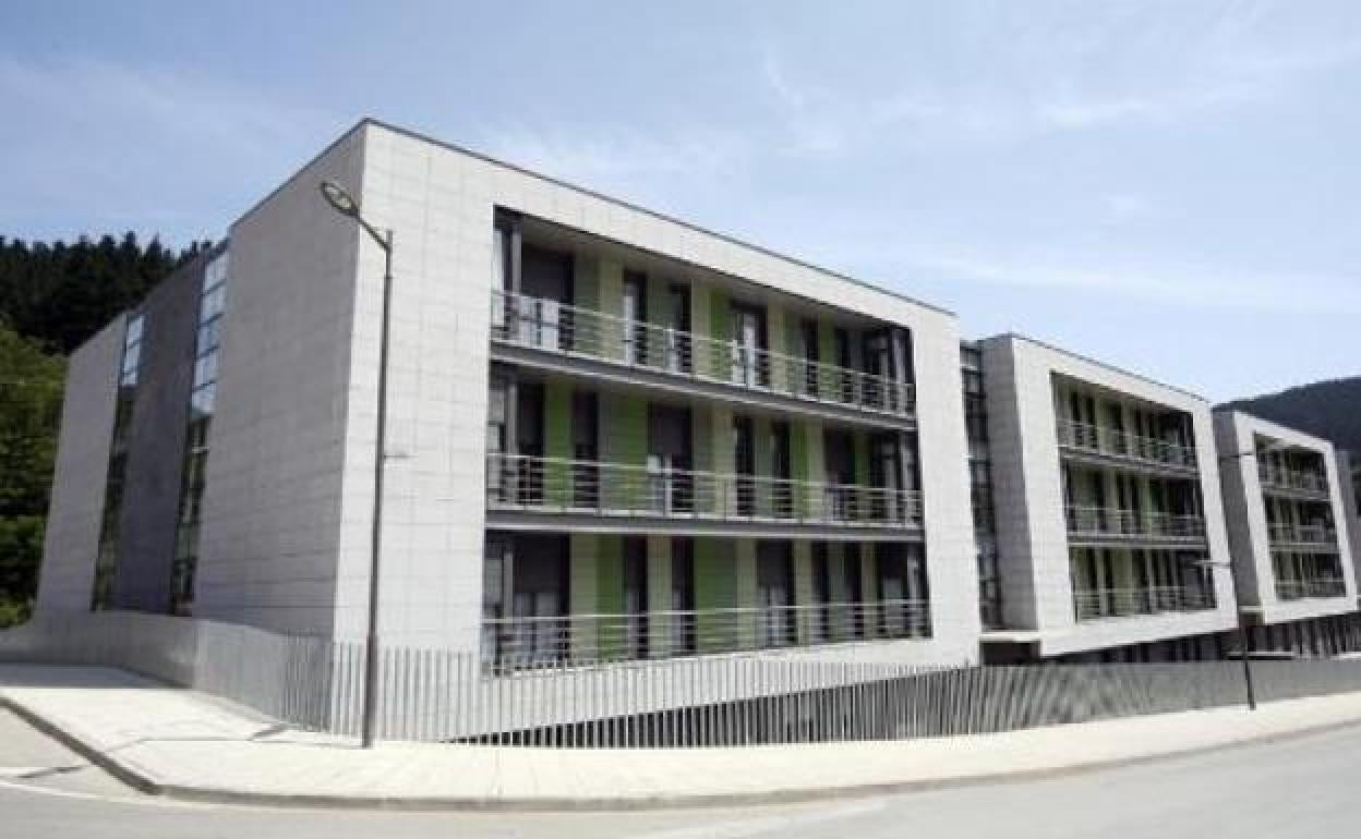 Dos fallecidos por coronavirus y cuatro positivos en las residencias de Gipuzkoa en 24 horas