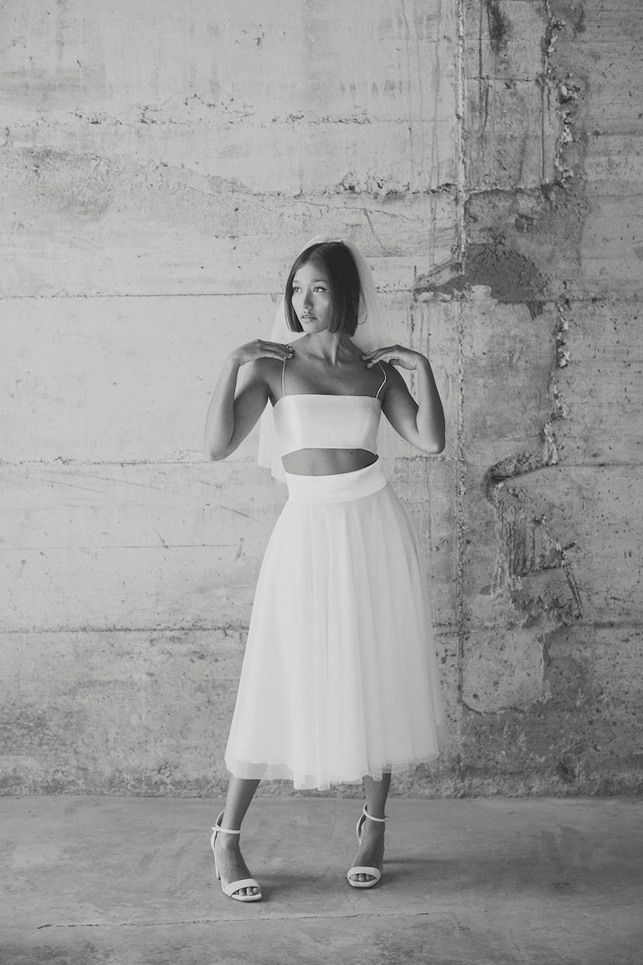 'Love by OTADUY' es una nueva marca nativa digital, y todos los diseños se venderán exclusivamente 'online'. En la 'e-shop', cada novia encontrará el look completo, incluyendo los complementos