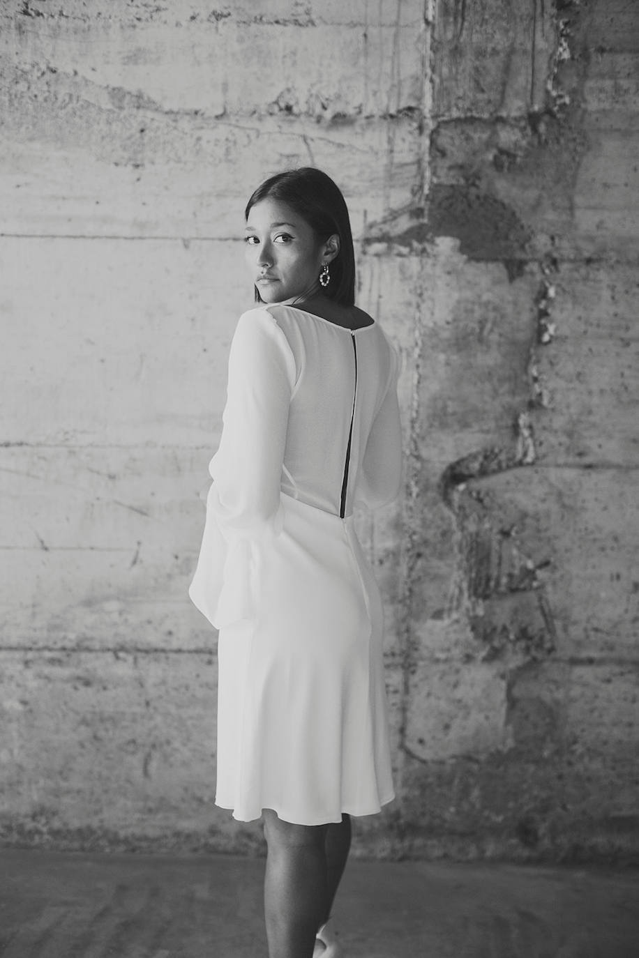 'Love by OTADUY' es una nueva marca nativa digital, y todos los diseños se venderán exclusivamente 'online'. En la 'e-shop', cada novia encontrará el look completo, incluyendo los complementos