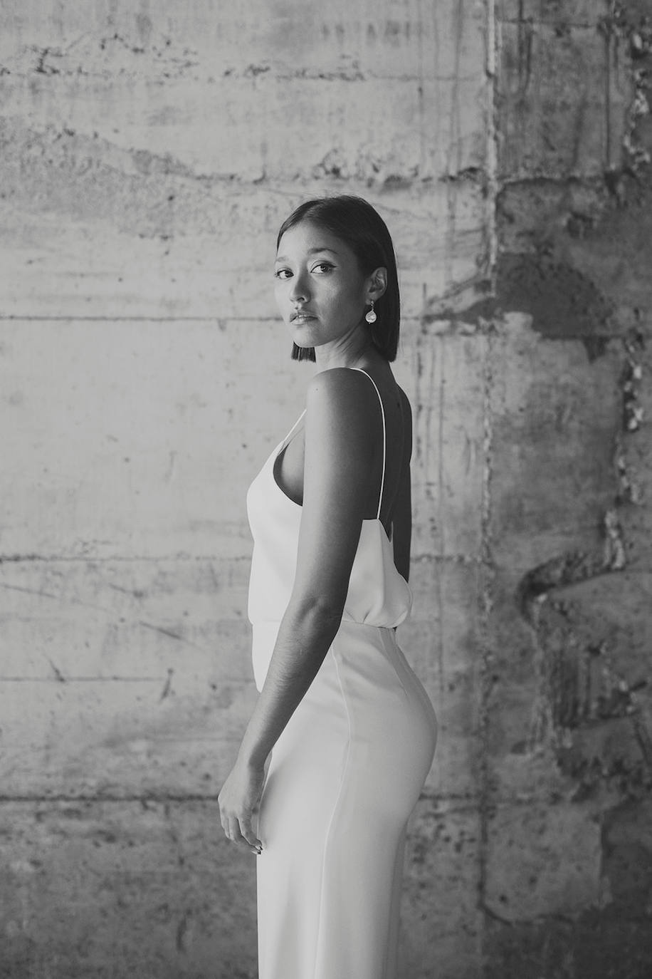 'Love by OTADUY' es una nueva marca nativa digital, y todos los diseños se venderán exclusivamente 'online'. En la 'e-shop', cada novia encontrará el look completo, incluyendo los complementos