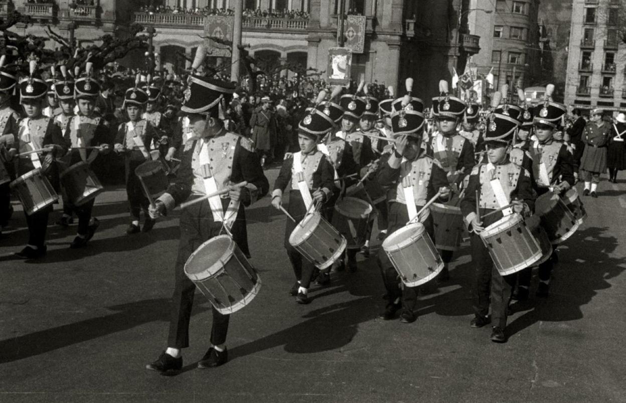 La compañía de La Salle, como otros colegios, se incorporó en 1961. 