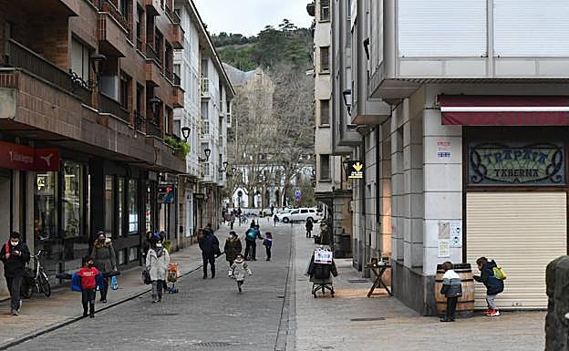 Continúa la escalada de ingresos en las UCI de Euskadi, donde ya hay 92 pacientes