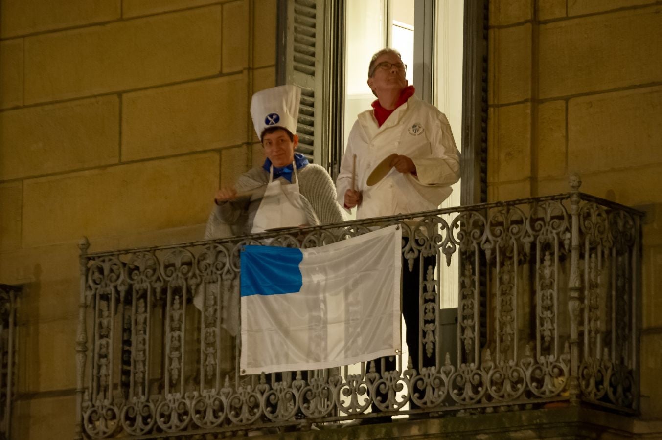Fotos: La marcha, en los balcones