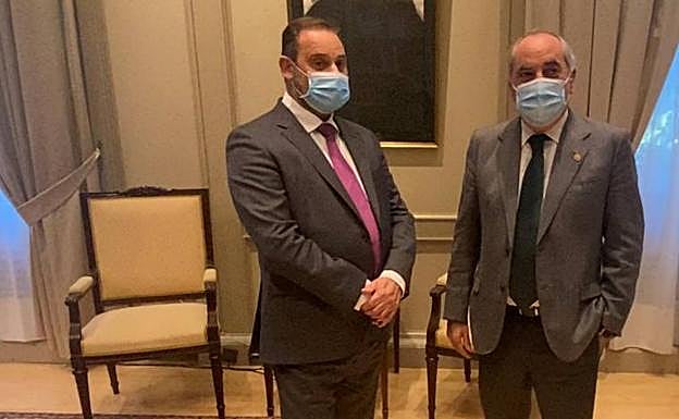 Arriola y Ábalos se reunieron a finales de septiembre.