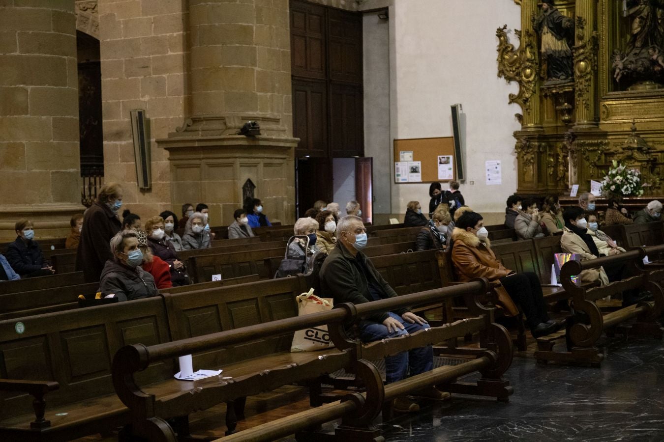 Fotos: Bendición anticovid de las tortas de San Blas