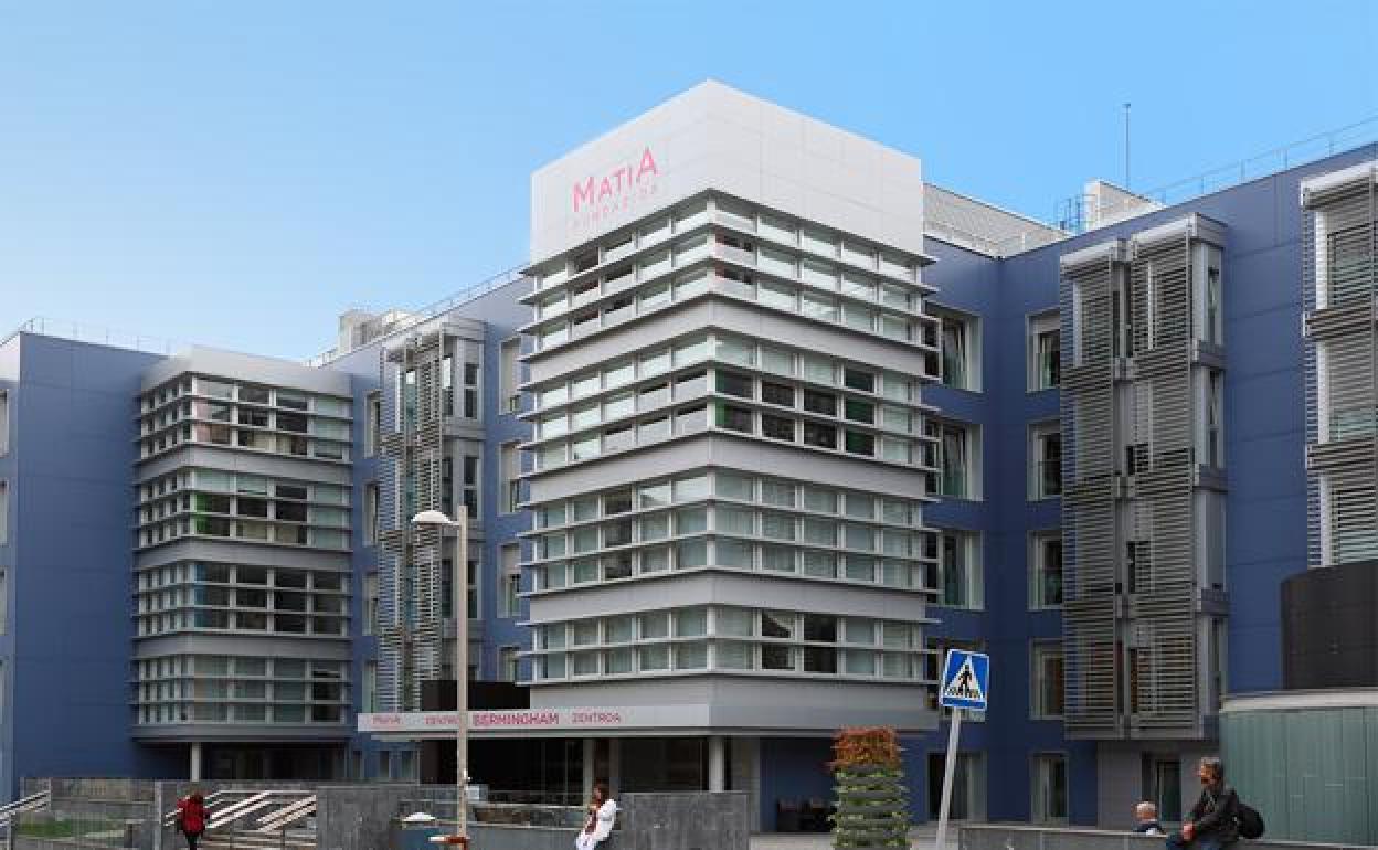 La residencia Bermingham registra la mitad de los contagios de todo el territorio.