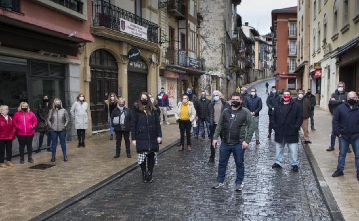  La concejala Juncal Eizaguirre ha acompañado la presentación pública de la asociación de hostelería Denok Bat. 