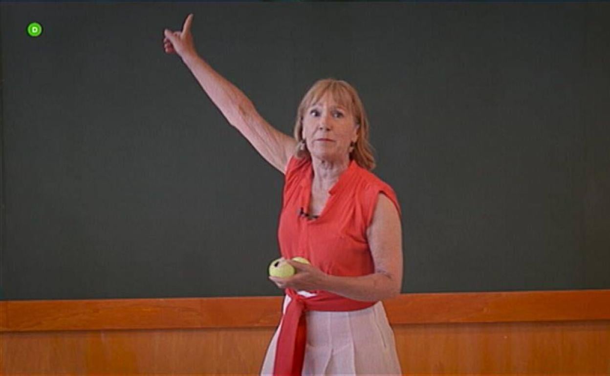 Loli Astoreka, saioaren une batean.