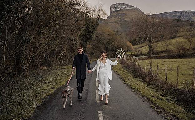 La boda íntima y de ensueño de Patri y Txetxu organizada por 'Bodas Muy Mía'.