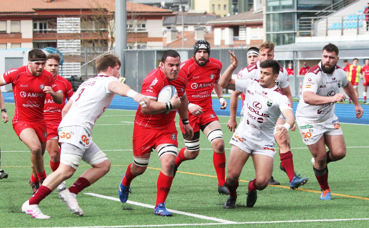 Una melé final da cuatro puntos al Ordizia