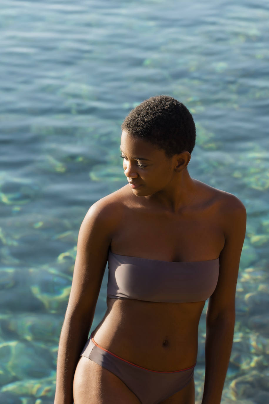 Compras uno pero en realidad te llevas dos, tres, cuatro... porque cuando un bikini es reversible, te ofrece mil y una posibilidades dependiendo del diseño y la combinación. Y las marcas lo saben