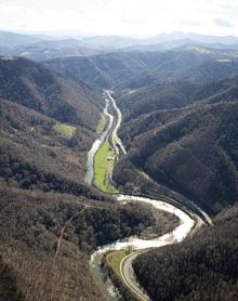 Imagen secundaria 2 - Buscan testigos para saber el origen de los dos focos «cercanos» del incendio