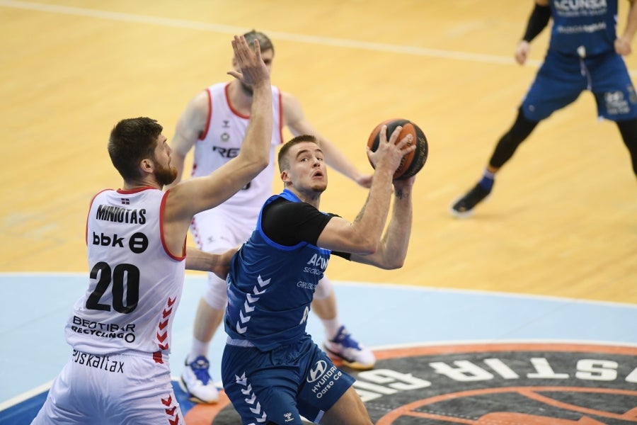 Fotos: Acunsa Gipuzkoa Basket-Bilbao Basket, en imágenes