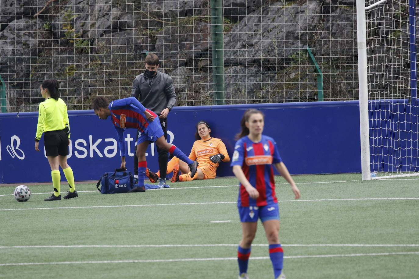 Las eibarresas han luchado frente a un rival que ha mostrado su efectividad 