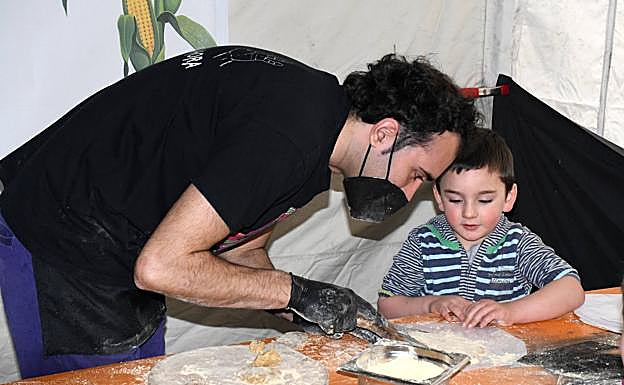 Imagen principal - Taloaren tradizioa berrituz