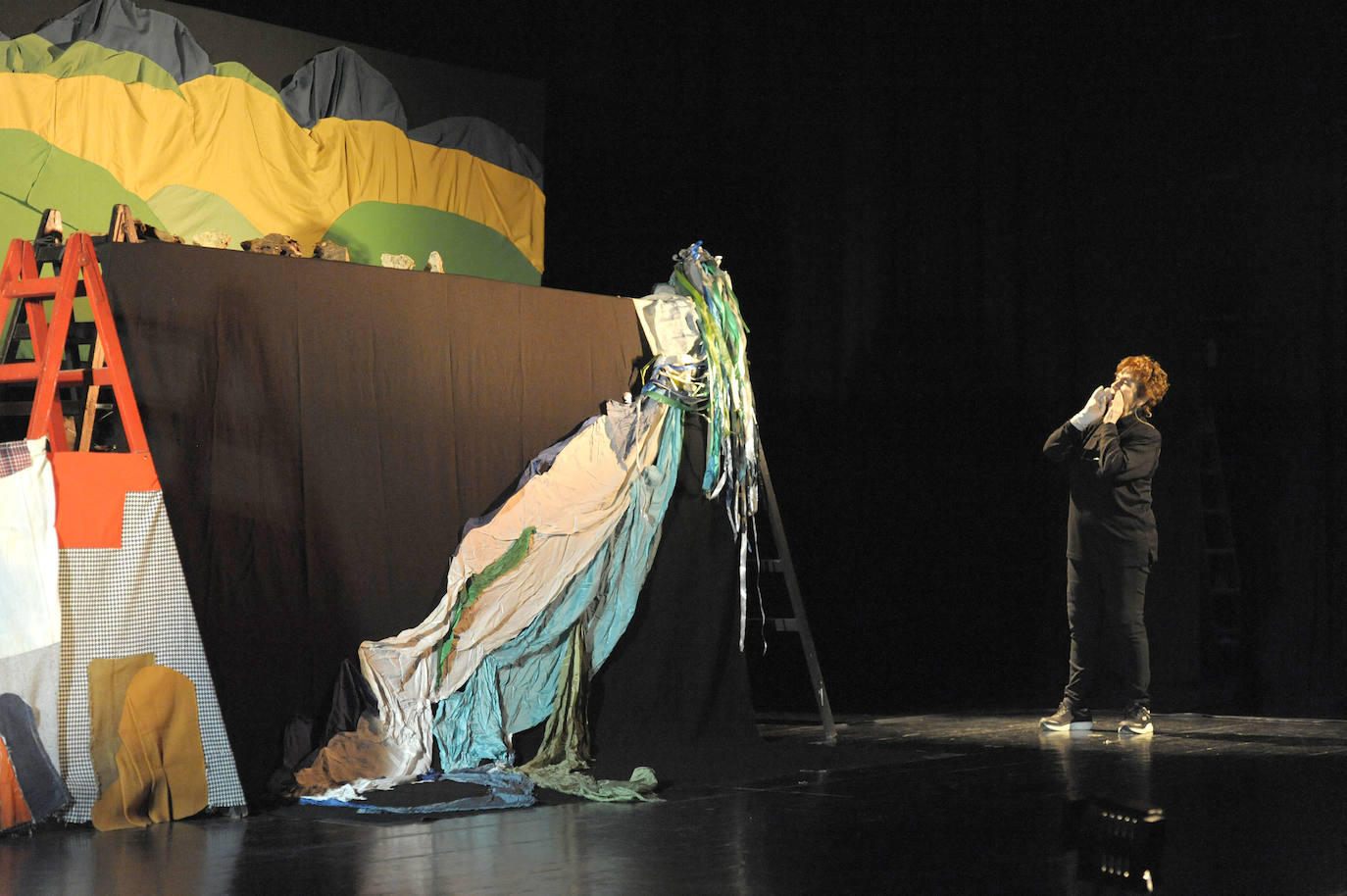 La titiritera y confundadora de Txontxongillo Taldea, Enkarni Genua, ingresa como socia de número en la Real Sociedad Bascongada de Amigos del País