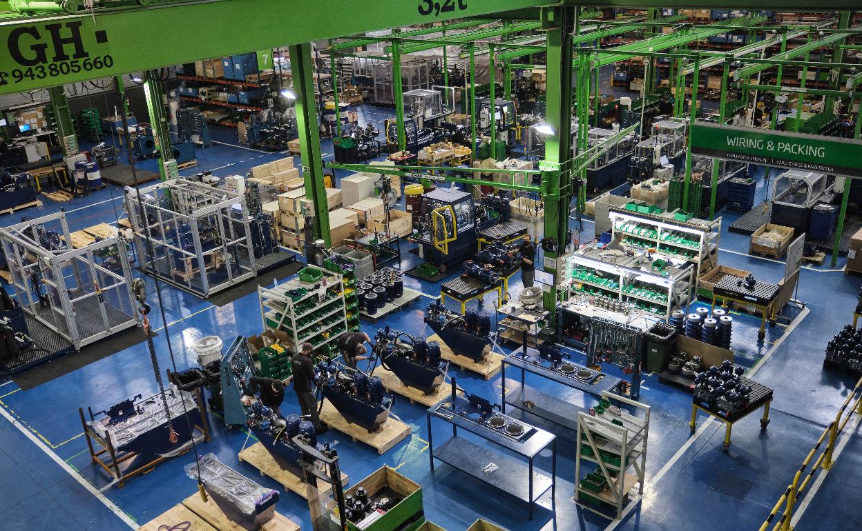 Planta de HINE en Olaberria, una de las firmas que ha seguido creciendo en 2020. 