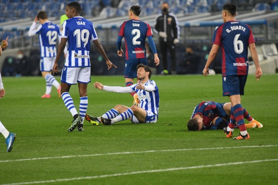 Fotos: Real Sociedad-Levante, en imágenes