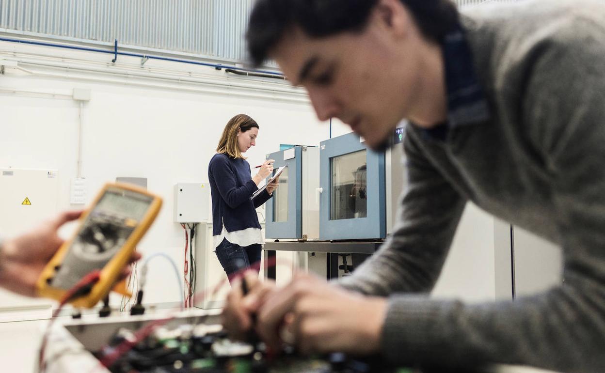 Ikerlan seduce a Mercedes