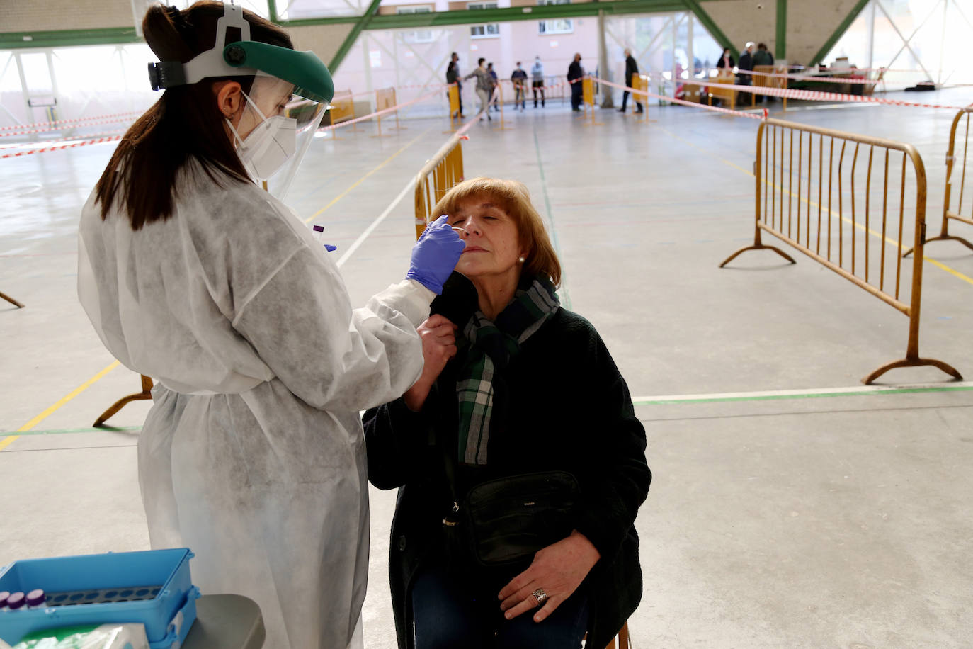 Los vecinos de la localidad se han sometido a las pruebas PCR con el objetivo de desvelar el origen del brote de Covid-19 que en 14 días ha disparado su tasa de infección. 