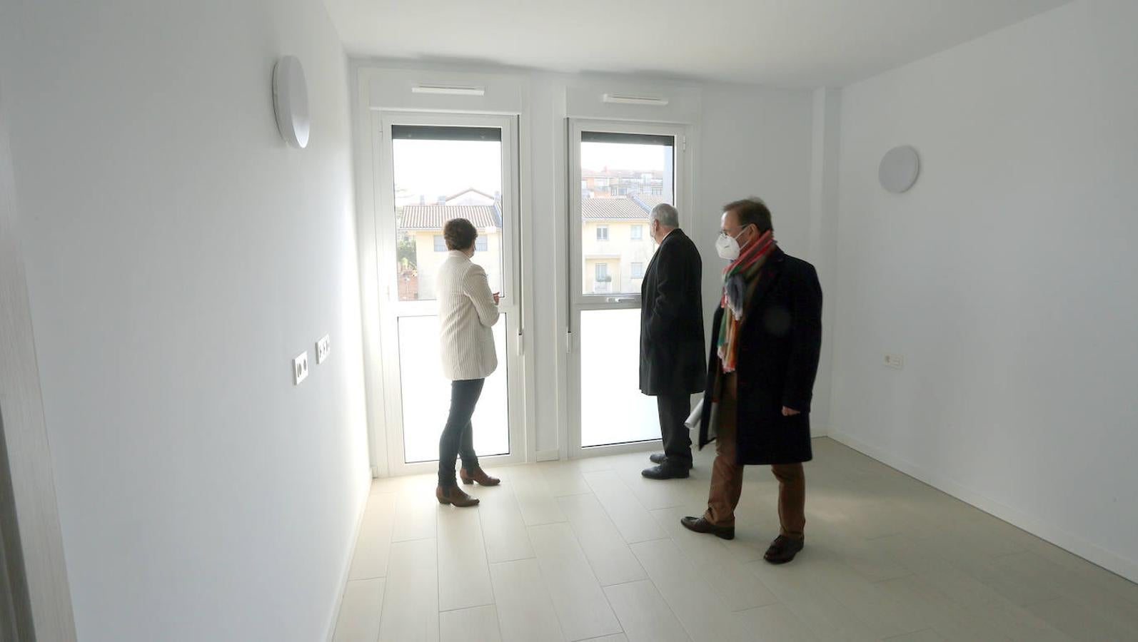 El Gobierno Vasco inicia la adjudicación de las viviendas y pone en valor esta fórmula como «herramienta para la emancipación de jóvenes» en Euskadi. 