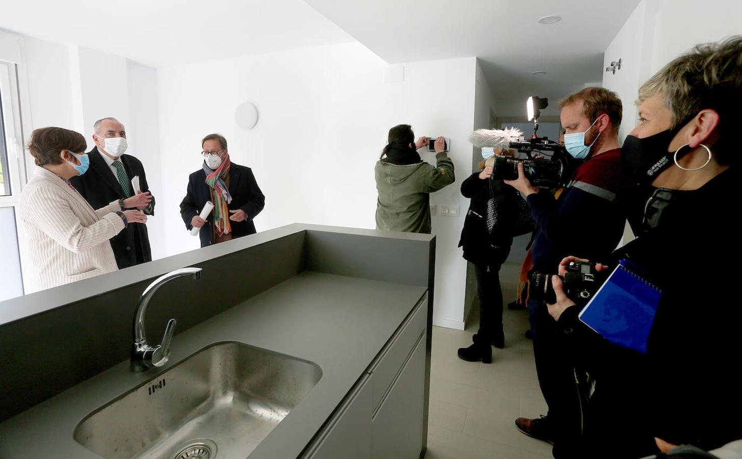 El Gobierno Vasco inicia la adjudicación de las viviendas y pone en valor esta fórmula como «herramienta para la emancipación de jóvenes» en Euskadi. 