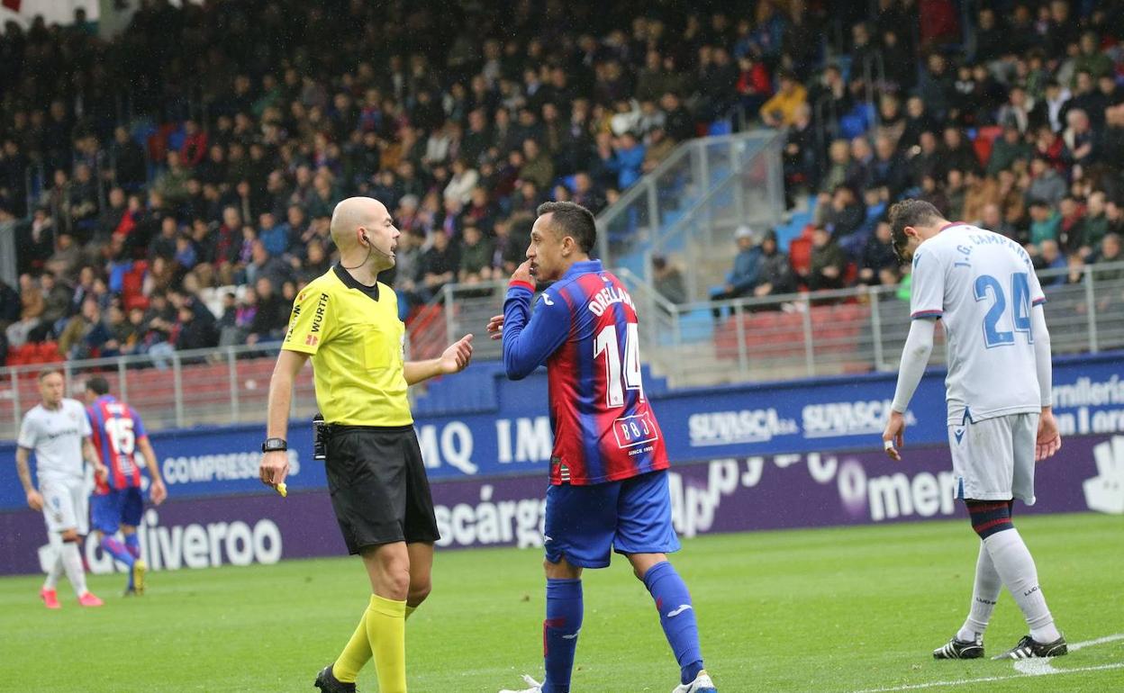 Granada-Real Sociedad: González Fuertes será el árbitro el domingo