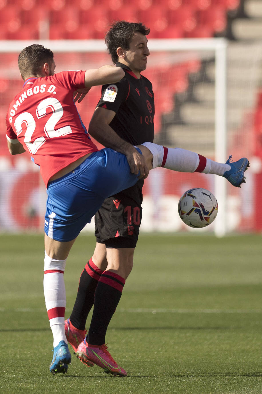 Fotos: Las mejores imágenes del Granada - Real Sociedad